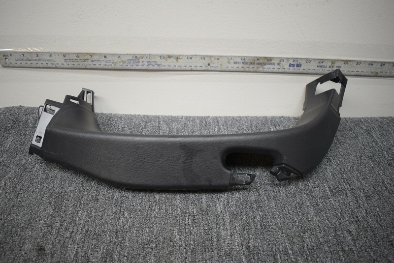 2014-2018 INFINITI QX80 BACK DOOR LEFT SIDE GARN ASSY FACTORY OEM