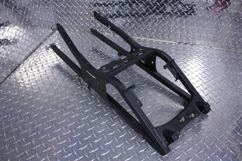 05 TRIUMPH DAYTONA 650 REAR SUB FRAME TAIL 65