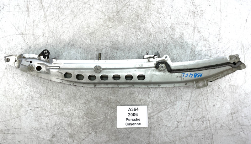 ✅ 03-06 OEM Porsche Cayenne 955 Front Left Driver Side Fender Mount Bracket