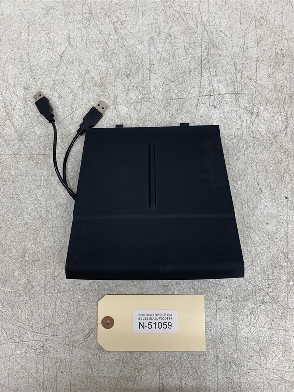 17-20 Tesla Model 3 Wireless Phone Charger 1505465-00-A 51059 B12