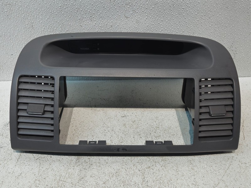 02-06 Toyota Camry Radio Dash Clock Trim Panel Bezel Air Vent OEM Gray