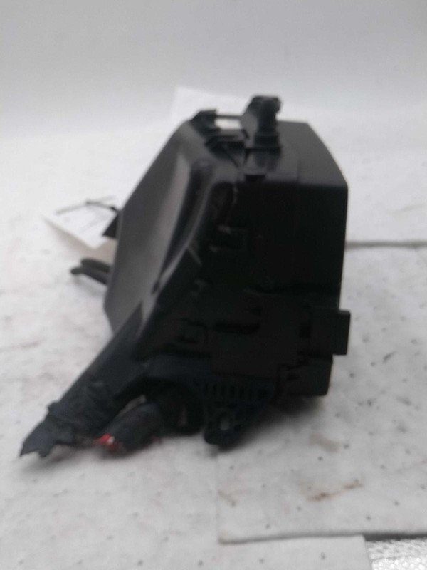 2017 Hyundai Elantra OEM Used Fuse Box 91203F2270 Black 117K Miles