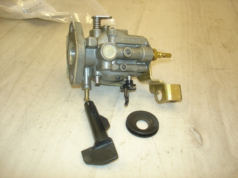 1990 Johnson 4hp deluxe J4RDHESRCarburetor READ ADboat motor part