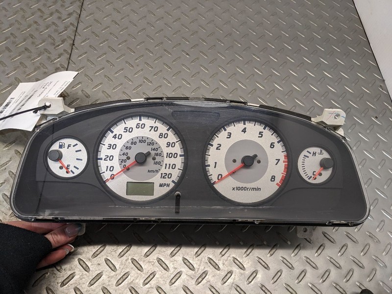 Speedometer Cluster MPH Le Thru 7/00 Fits 01 PATHFINDER 1148895