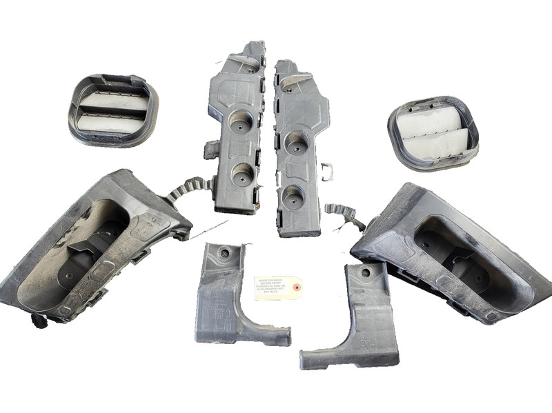 Used Oem Buick Rear Bumper Brackets & Quarter Pressure Vents 2013-2022 Encore