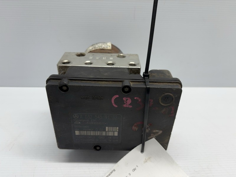 2004 MERCEDES C-CLASS C230 ABS ANTI-LOCK BRAKE PUMP MODULE 0044312912 0325459132