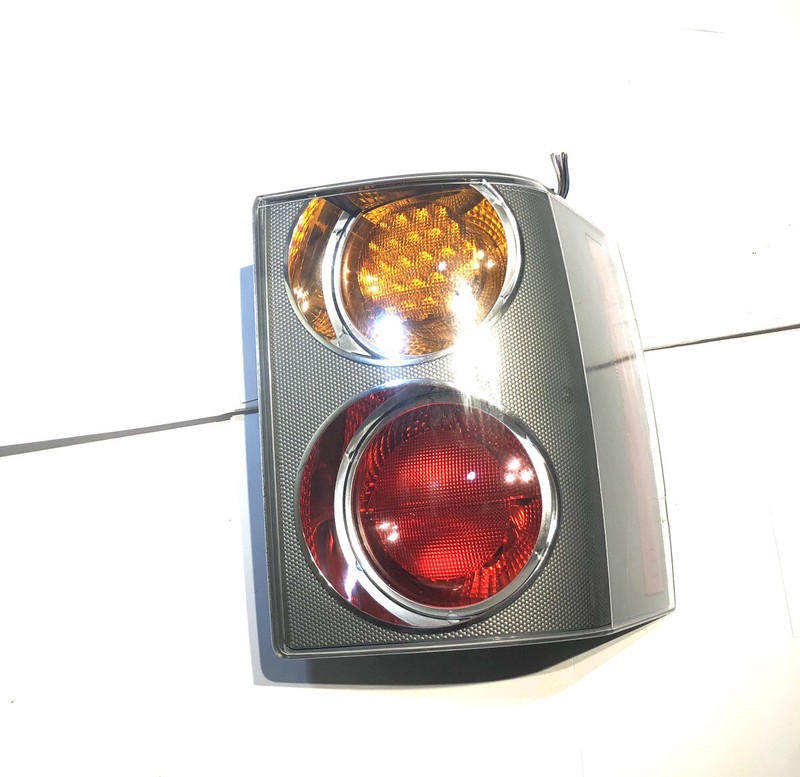 TAIL LIGHT Right Passenger Side LAND ROVER 2003-2009 (XFB000248) ASSEMBLY OEM