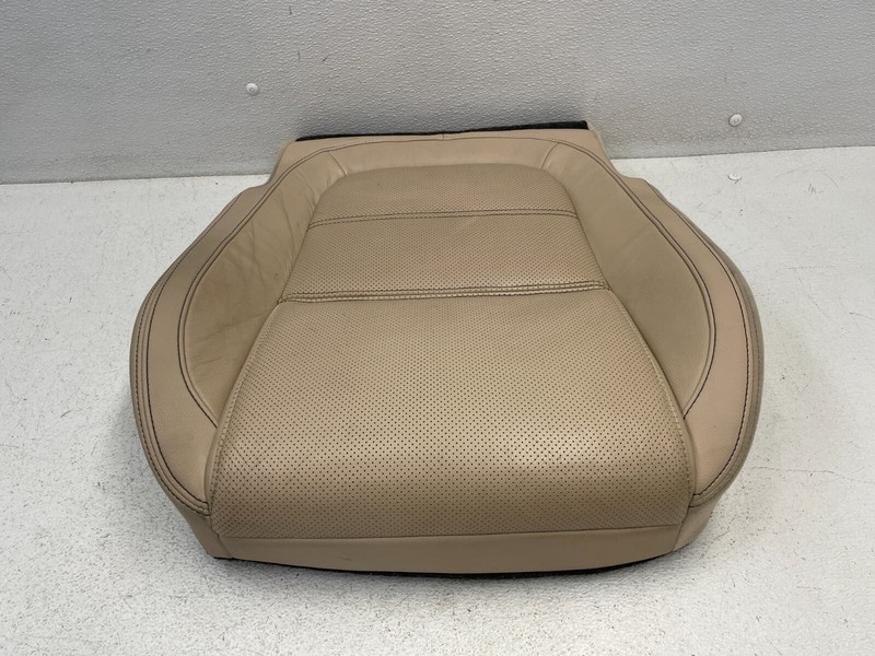 17 18 19 20 Jaguar F-Pace Front Right Lower Bottom Seat Cushion Beige 1559 OEM