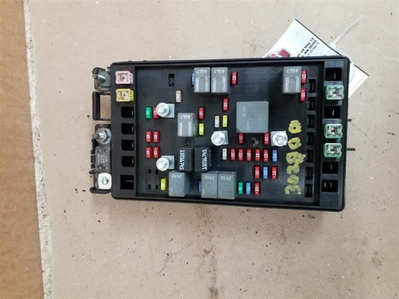 Fuse Box Engine Fits 02-03 BRAVADA 245516