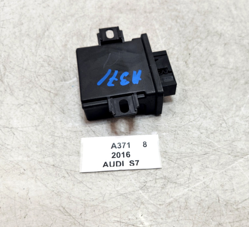 ✅ 2016-2018 OEM Audi S7 Headlight Headlamp Control Module Unit