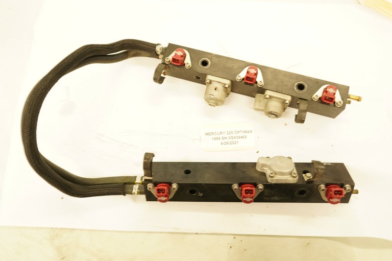 Mercury Outboard 225 HP DFI Fuel Rail Set Port & Starboard PN 804514 FRESHWATER!