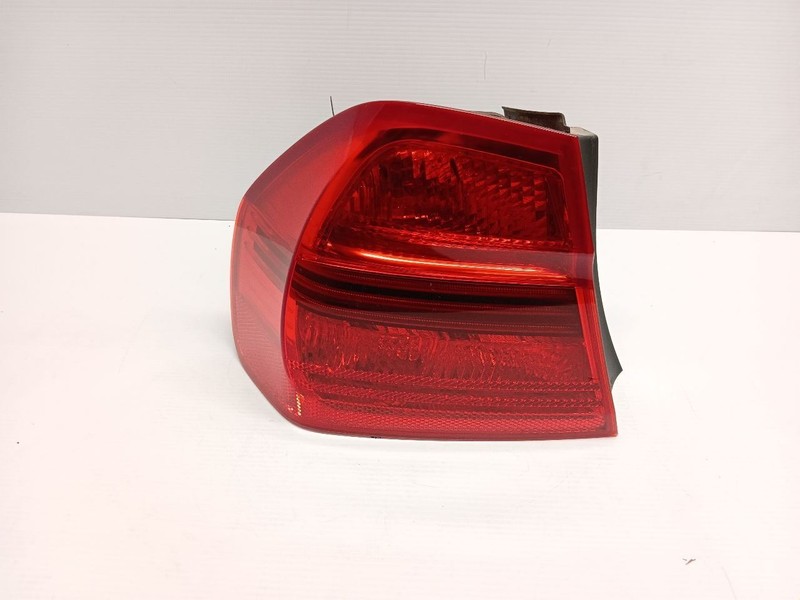 2006-2008 BMW 325i 328i 330i 335i Sedan Left Tail Light 63217161955 OEM