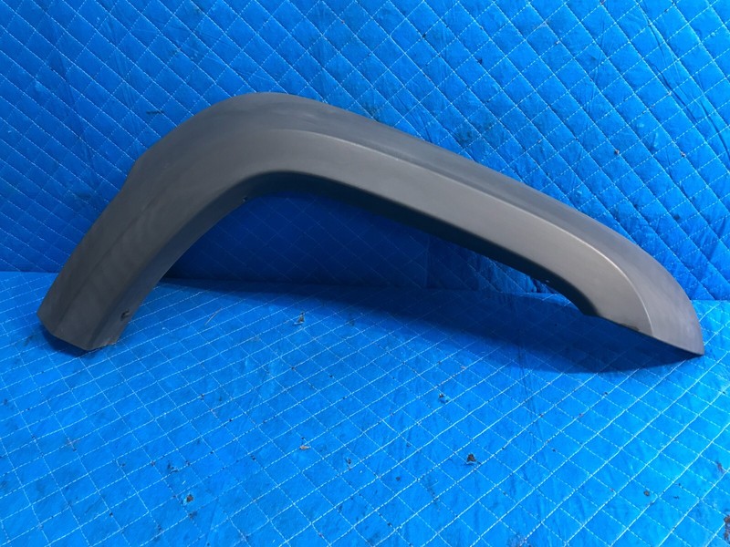 05-07 JEEP LIBERTY FRONT RIGHT PASSENGER FENDER FLARE MOLDING PANEL RH OEM