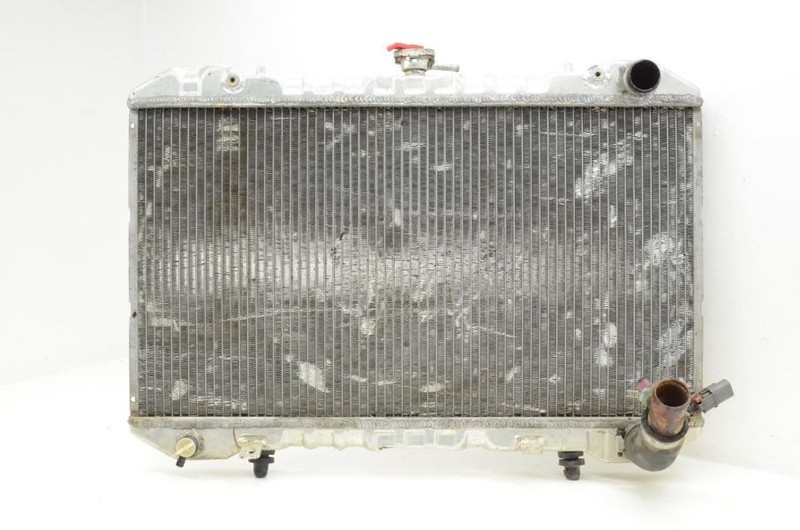 1989-1990 Nissan 240sx S13 Aftermarket Radiator Assembly