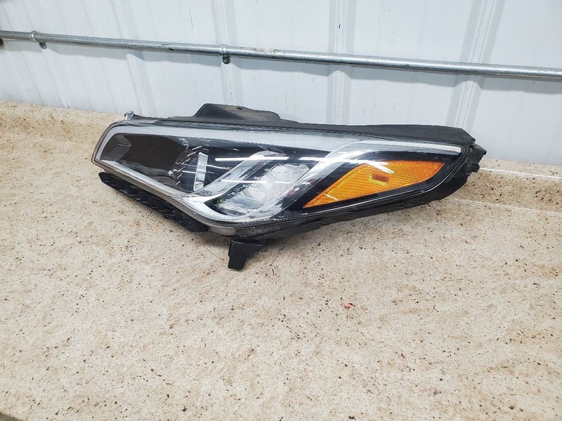 Driver Headlight Built Halogen Bumper US Market Fits 16-17 SONATA 303461