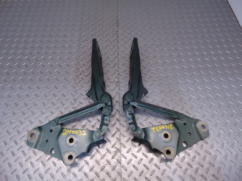 2016-23 CHEVY CAMARO FRONT HOOD BONNET HINGE SUPPORT MOUNT ASSEMBLY SET ZL1 OEM