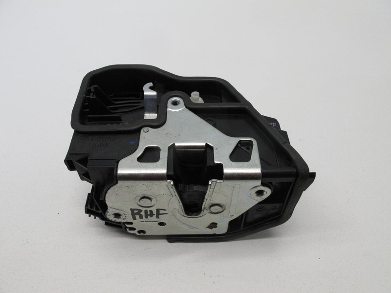 09-20 BMW 1 2 3 4 5 7 M X1 X3 X4 XI CI DOOR LOCK ACTUATOR LATCH RIGHT FRONT 0109