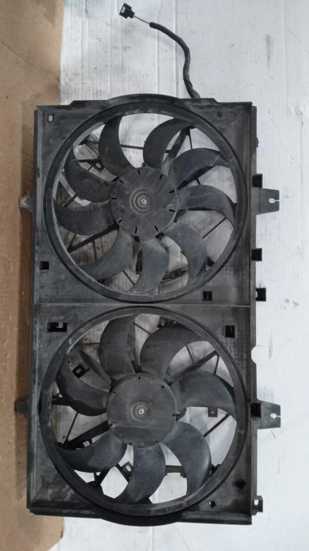 2015 Nissan Rogue Engine Cooling Fan Motor OEM 2.5L Grey 145K Miles