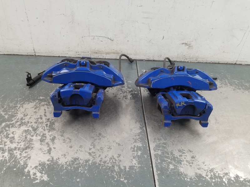 2016 Ford Mustang GT Brembo Brake Caliper Set #3517 F5
