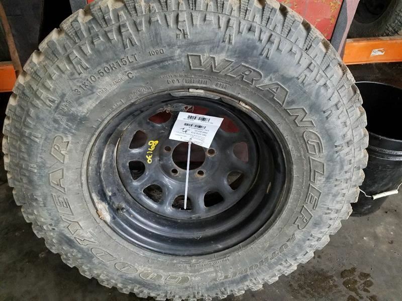 CHEROKEE1989 Tires 213555