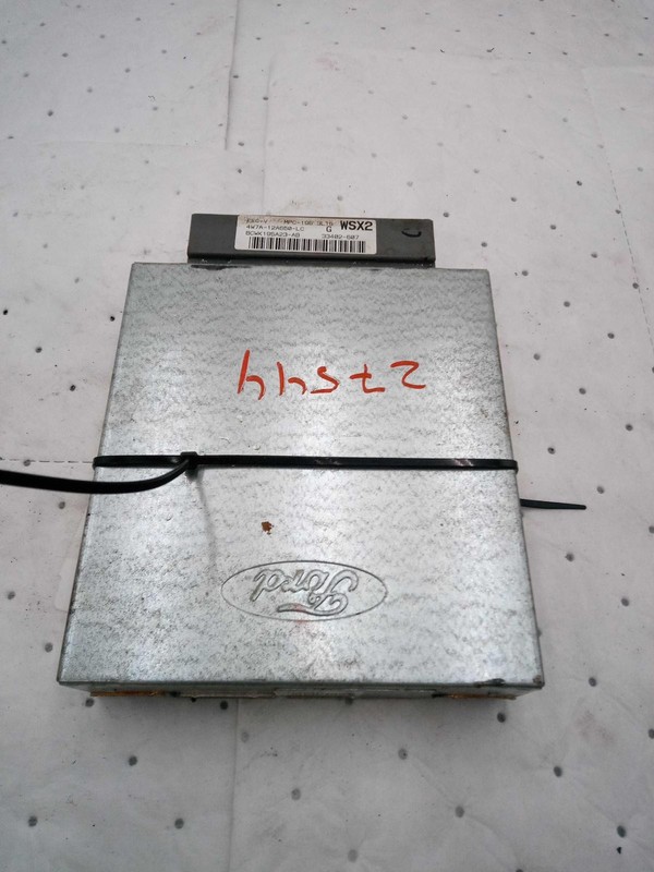 2004 Mercury Grand Marquis Engine Control Module ECM 4.6L OEM Used 180K Miles
