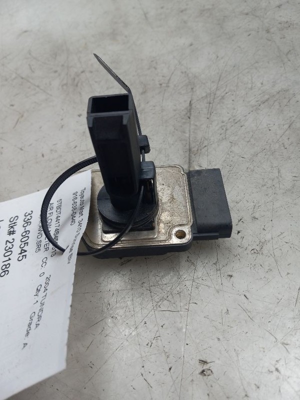 00 01 02 03 04 TOYOTA TUNDRA AIR FLOW METER 8 CYLINDER
