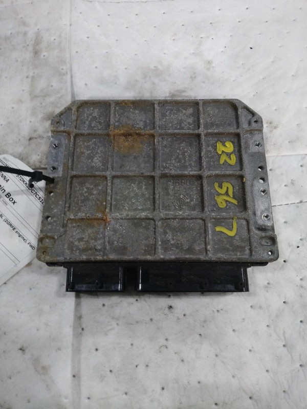 2012 Toyota Sienna Engine Control Module ECM 3.5L OEM 8966108220 Used