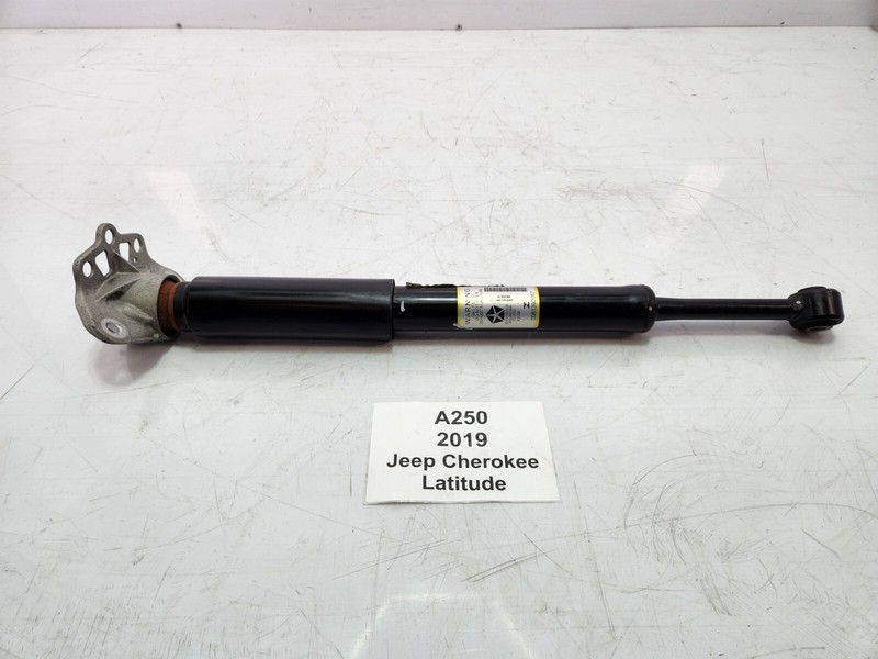 ✅19-22 OEM Jeep Cherokee Latitude Rear Right Passenger Side Strut Shock Absorber