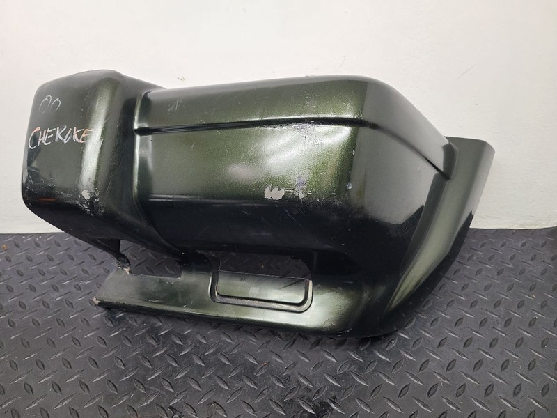 97-01 Jeep Cherokee Rear Left Driver Bumper End Cap Green OEM 5EE84DX8AF