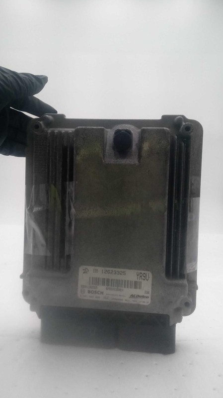2009 Chevrolet Traverse Engine Control Module ECM 3.6L OEM Used 138K Miles
