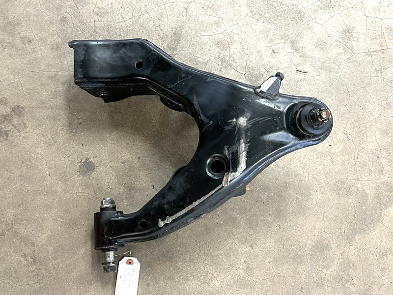 ⭐1998-2007 LEXUS LX470 AWD FRONT RIGHT PASS LOWER CONTROL ARM 126K OEM LOT2581
