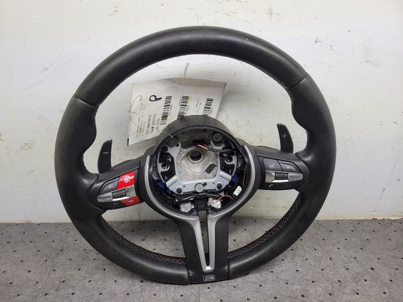 M42015 Steering Wheel 1786597