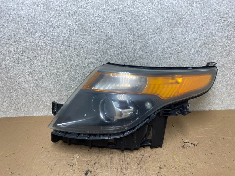 2011 to 2015 Ford Explorer Left Driver LH Side Halogen Headlight Oem S1701 DW