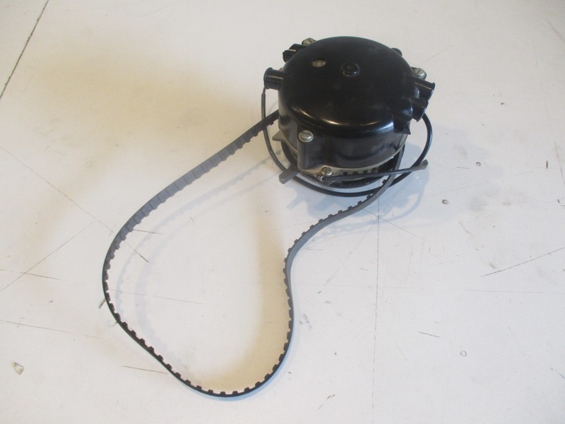 580621 Evinrude Johnson Outboard Distributor 1966 100 HP