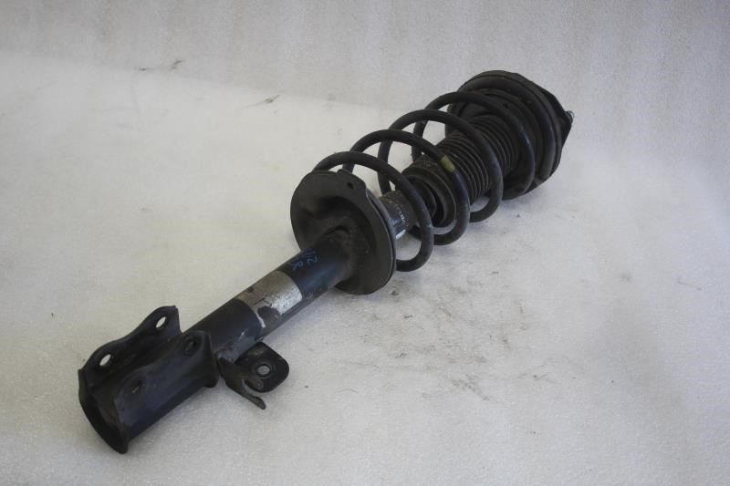 2008 SUZUKI RENO LEFT DRIVER SIDE REAR STRUT SPRING