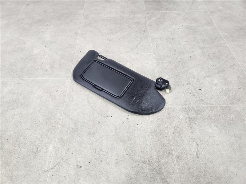 2003-2009 Nissan 350z Passenger Sun Visor Illumination Convertible Right RH OEM