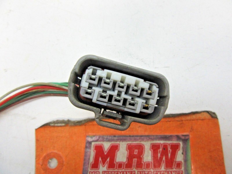 WIRE PLUG CONNECTOR HARNESS END AUTOMATIC TRANSMISSION AUTO A/TSCION XB TOYOTA