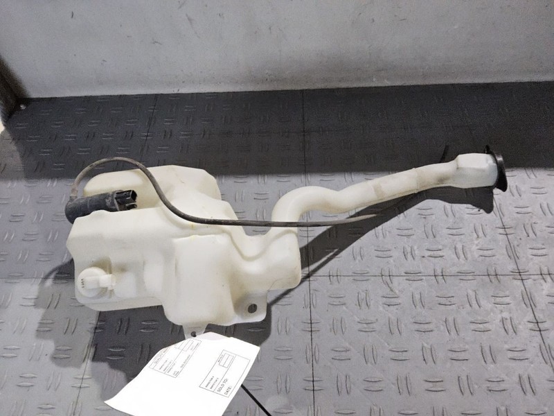 Wash Reservoir Thru 09/05/12 Fits 08-13 TAURUS 3564459
