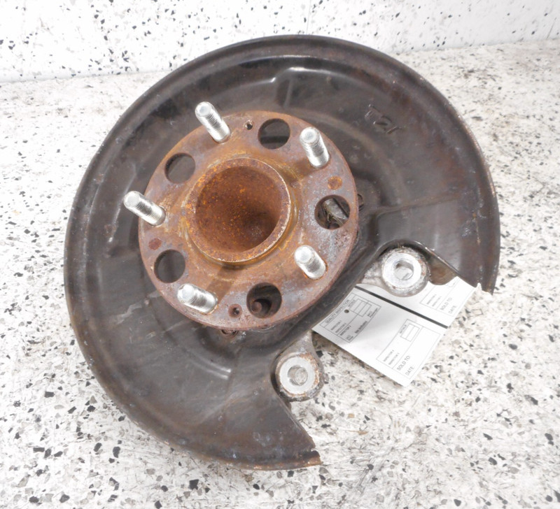 2014-2017 Honda Accord 2.0L Hybrid Rear Spindle Knuckle Hub Driver Left LH OEM