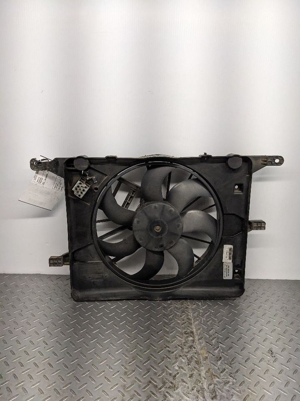 Radiator Fan Motor Fan Assembly Fits 06-10 SOLSTICE 1180188