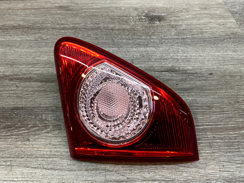 2009-2010 Toyota Corolla "RH" Tail Light ASSY OEM
