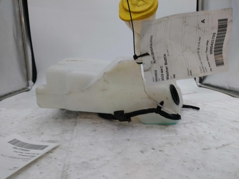 2019 Lincoln MKC Washer Fluid Reservoir OEM White 2.0L 61000 Miles