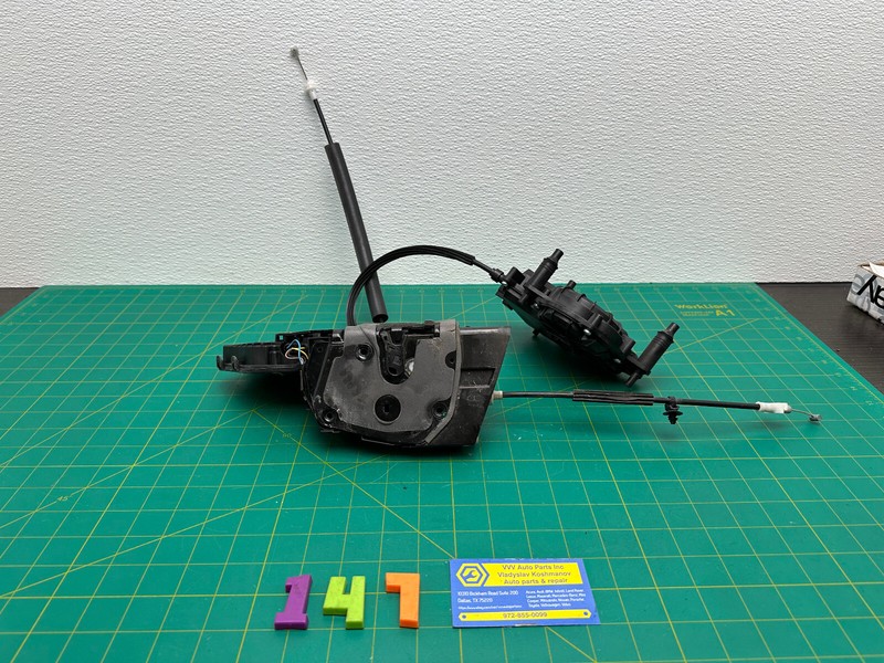 14-19 JAGUAR XJ XJR FRONT RIGHT DOOR LOCK LATCH ACTUATOR W/ SOFT CLOSE OEM
