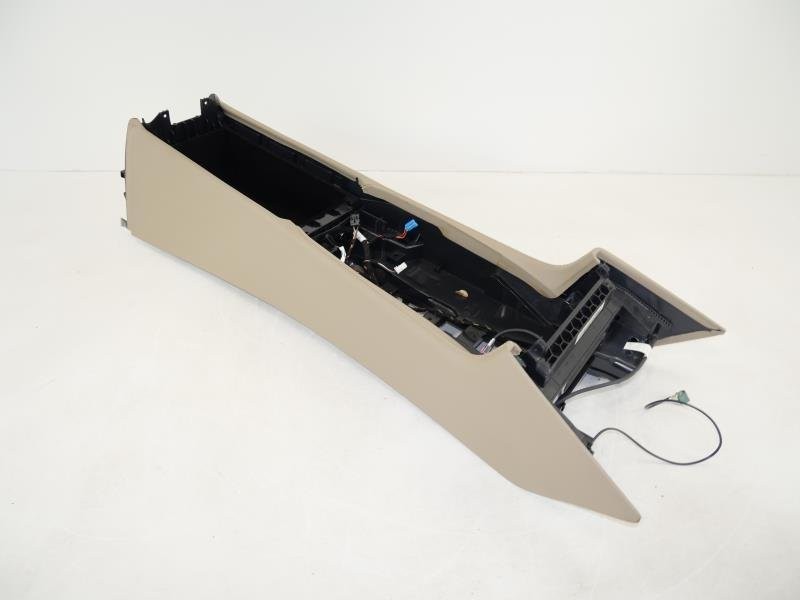 2012-2018 Mercedes-Benz CLS550 Front Center Console Bottom Sides Assembly OEM