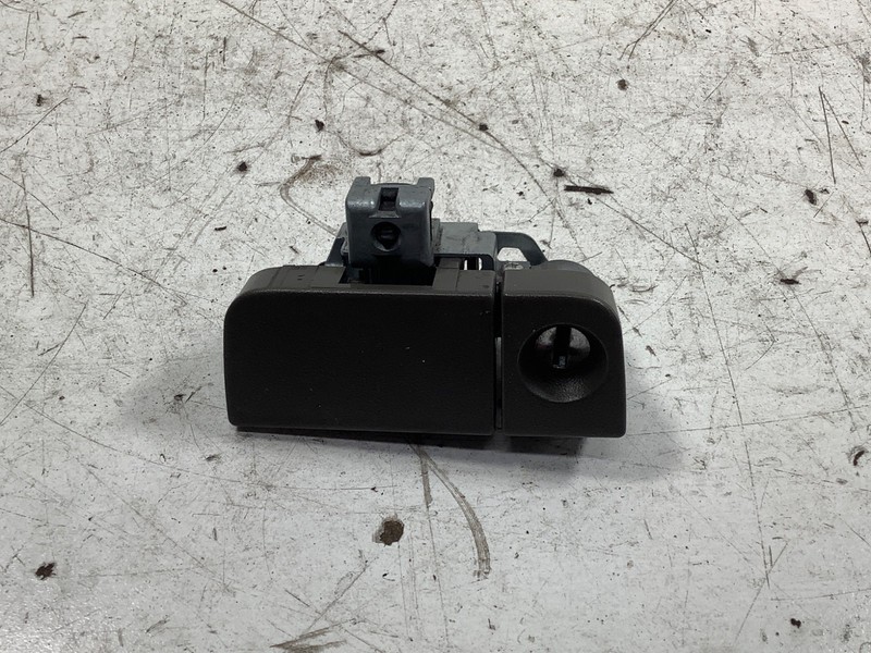 02-06 Acura RSX Glove Box Latch brown OEM