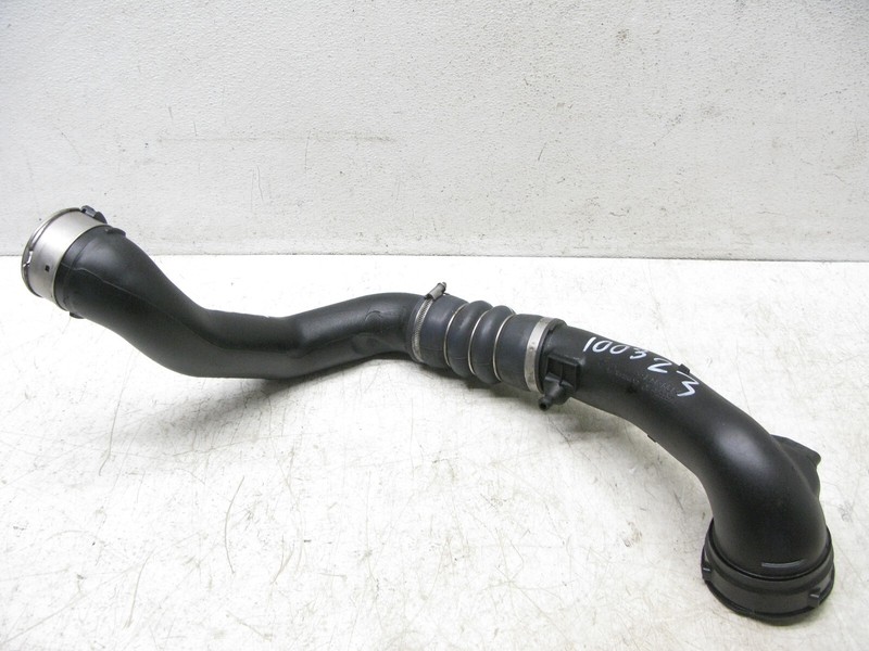 10-11 BMW F07 535i GT x5 3.0 ENGINE INTERCOOLER CHARGE OUTLET PIPE HOSE OEM 1003
