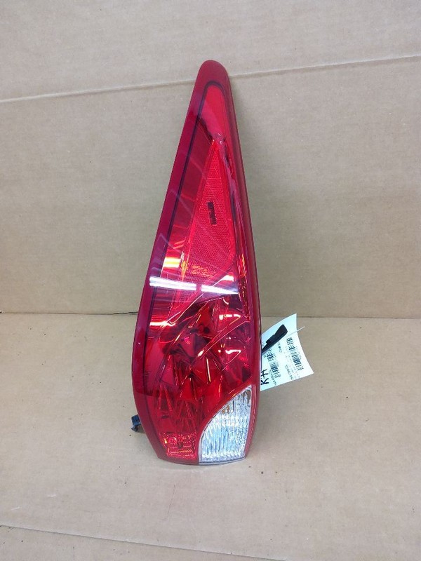 Driver Tail Light Quarter Panel Mounted Fits 14-15 INFINITI QX60 261397