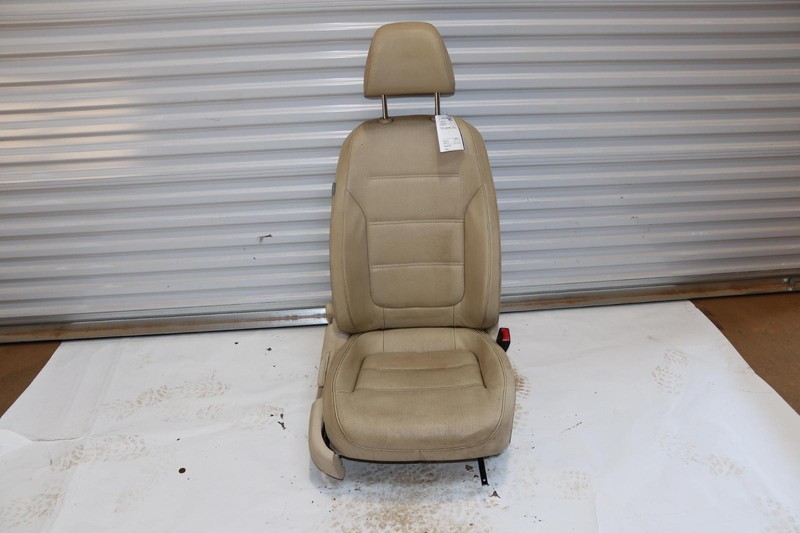 2011-2014 VOLKSWAGEN JETTA SEDAN FRONT RIGHT PASSENGER SIDE SEAT COMPLETE OEM
