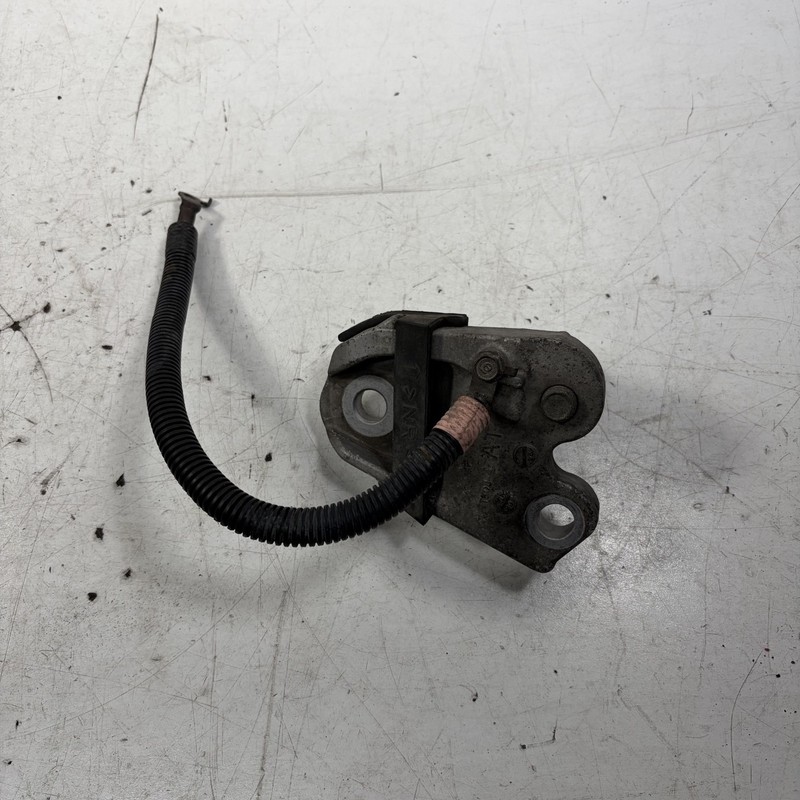 09-13 Honda Fit AT Engine Side Mount Bracket 50620-TF0-J02 OEM
