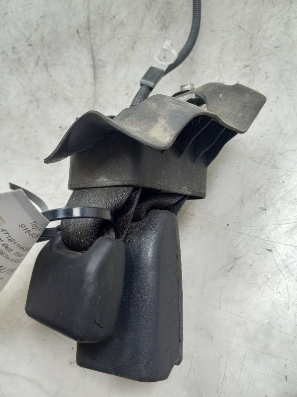 18 19 20 21 22 23 24 Toyota Camry Driver Left and Center Buckles GRY EA10
